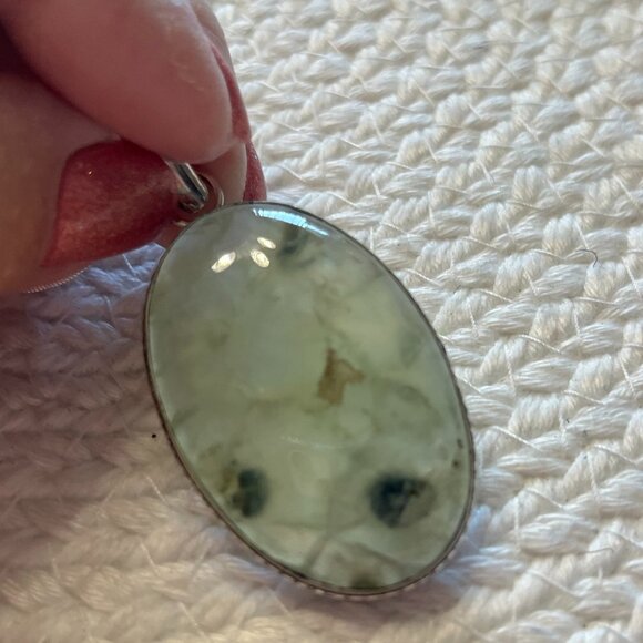 Gorgeous MOSS PREHNITE Handmade Sterling 925 Pendant/Chain #951D - Picture 3 of 3